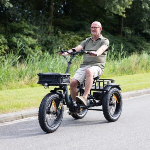 *Stoere, Elektrische driewielfiets met middenmotor VitaDrive